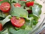 Salata din frunze de bob (fava leaves salad)