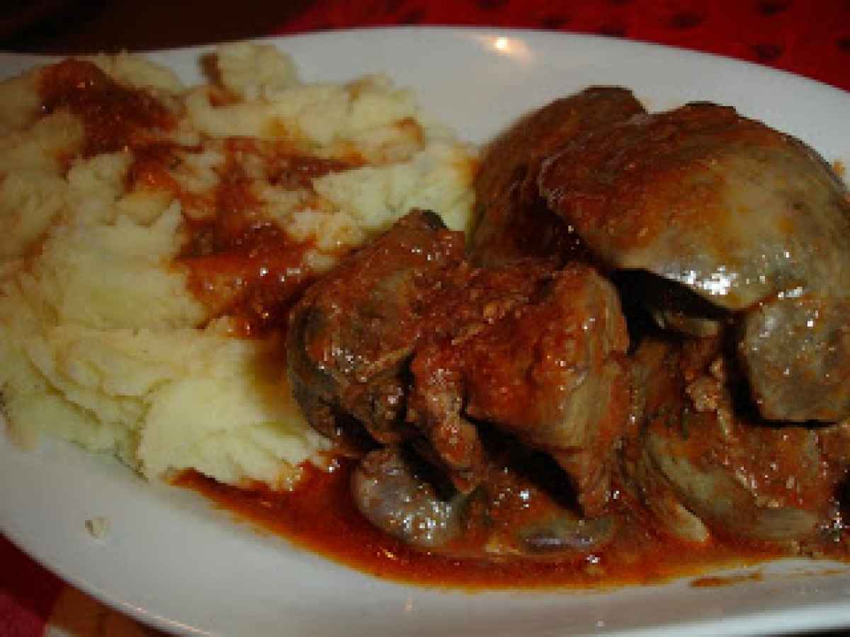 Ficatei de pui in sos cu