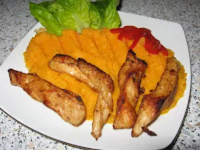 Rețetă Piure de morcovi cu piept de pui