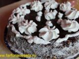 Etapa 7 - Tort cu crema de ciocolata (reteta video)