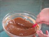 Etapa 4 - Brioşe pufoase cu cremă de ciocolată (reteta video)