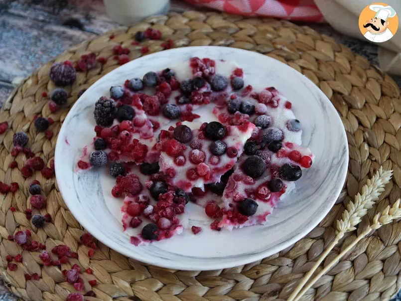Batoane de iaurt congelat cu fructe roșii - poza 4