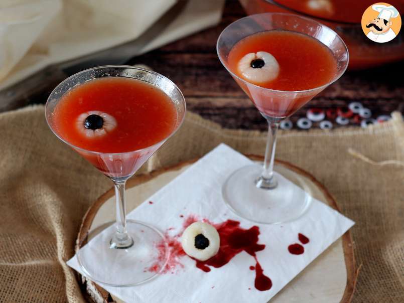 Bloody cocktail pentru Halloween, fără alcool - Halloween mocktail