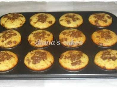Briose-Muffins cu ciocolata - poza 3