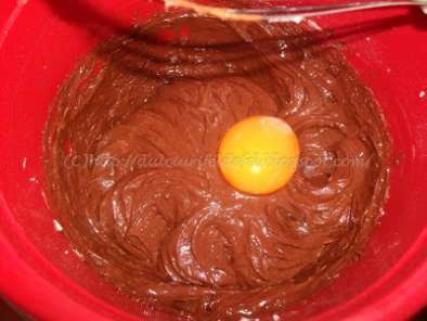 Brownie cu nuca si caramel - poza 3
