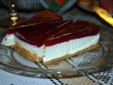 Cheesecake cu gelatina de rodii - poza 2