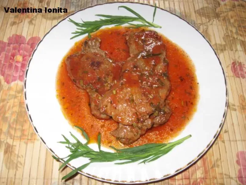 Friptura de vitel cu sos rosu si tarhon - poza 2