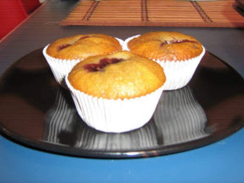 Muffins cu dulceata de afine - poza 9