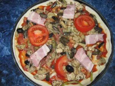 Pizza cu piept de pui - poza 7