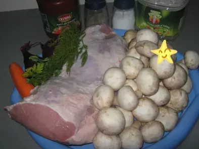 Rulada de porc cu ciuperci si cascaval - poza 2
