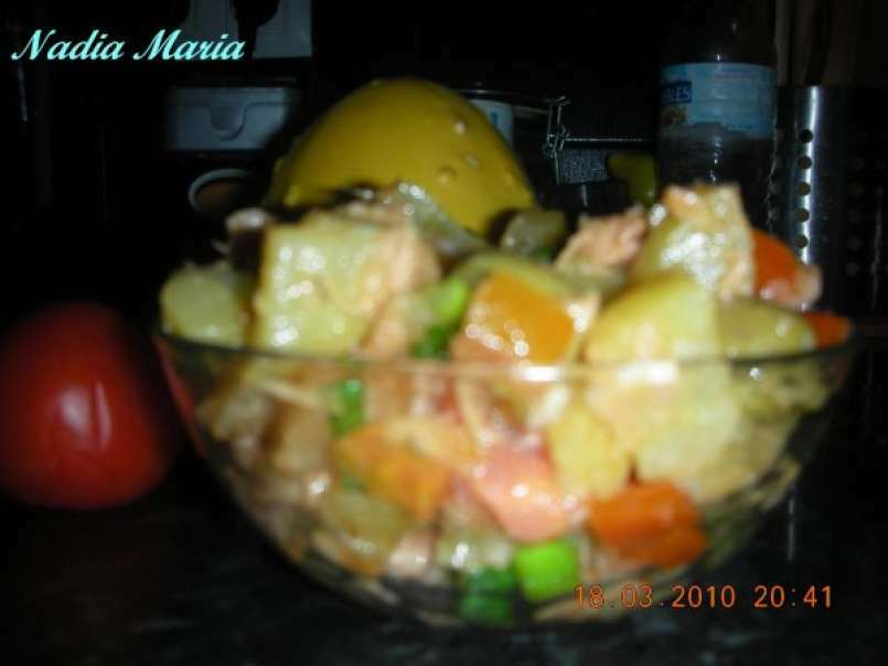 Salata de cartofi cu ton - poza 3