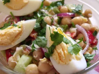 Salata de naut si ou(chickpea &egg salad) - poza 3