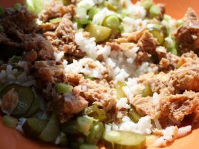 Salata de ton cu orez - poza 3