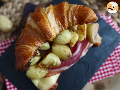 Sandwich croissant cu raclette pentru un brunch gourmet reusit! - poza 4