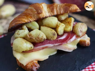 Sandwich croissant cu raclette pentru un brunch gourmet reusit! - poza 5
