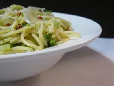 Spaghete cu broccoli