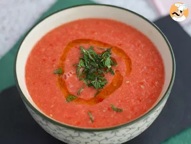Supa rece de pepene si rosii - poza 3
