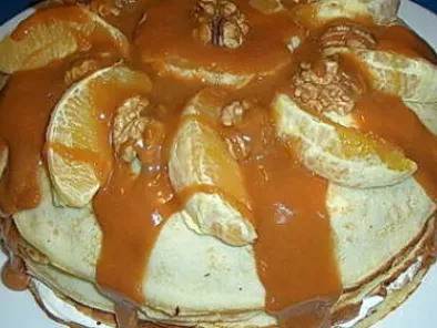 Tort de clatite cu portocale si sirop caramel - poza 4