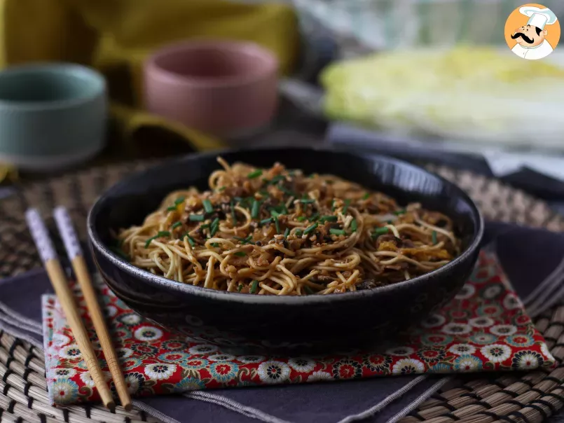 Wok cu tăitei chinezești (legume și proteine ​​​​de soia texturate) - poza 4