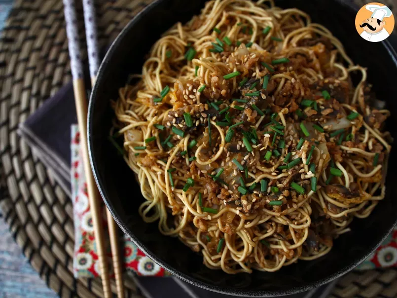 Wok cu tăitei chinezești (legume și proteine ​​​​de soia texturate) - poza 5
