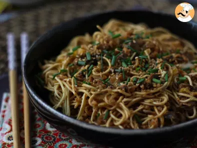 Wok cu tăitei chinezești (legume și proteine ​​​​de soia texturate) - poza 2