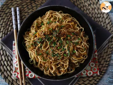 Wok cu tăitei chinezești (legume și proteine ​​​​de soia texturate) - poza 3