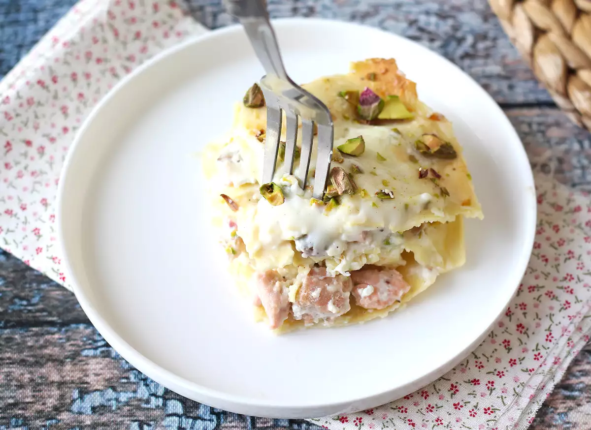 6. Se lasă să se odihnească și se servește