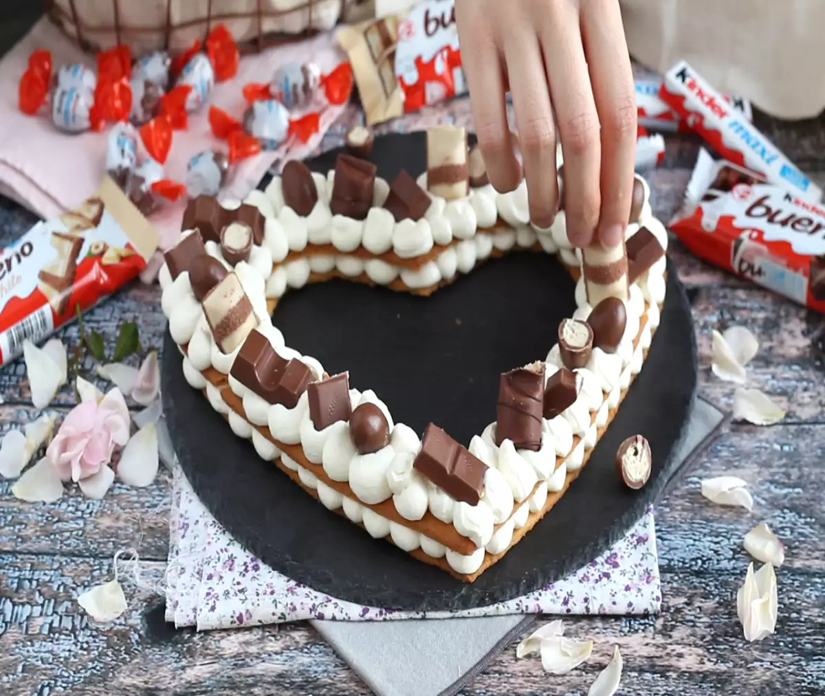 Pasul 4: Decorațiuni