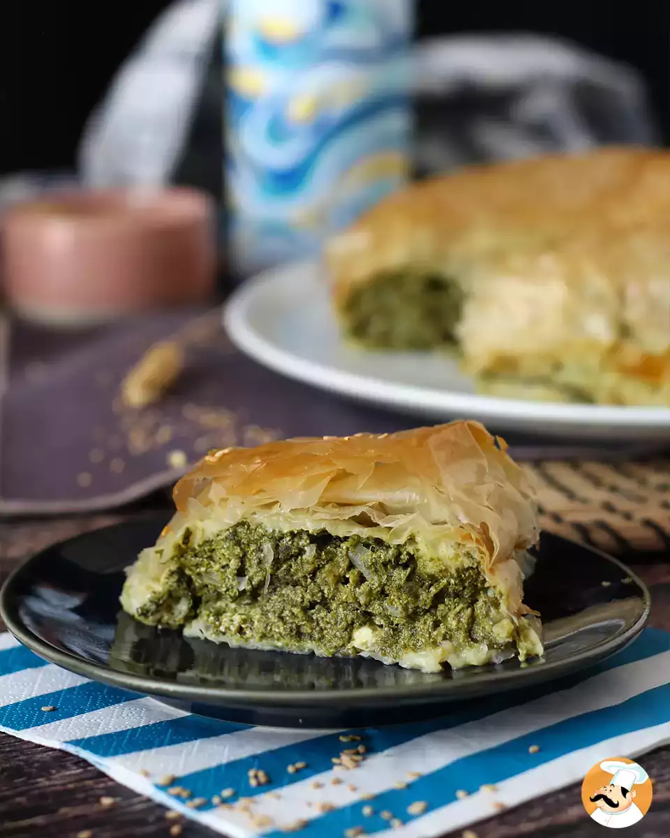 Tartă grecească cu spanac și feta (spanakopita)