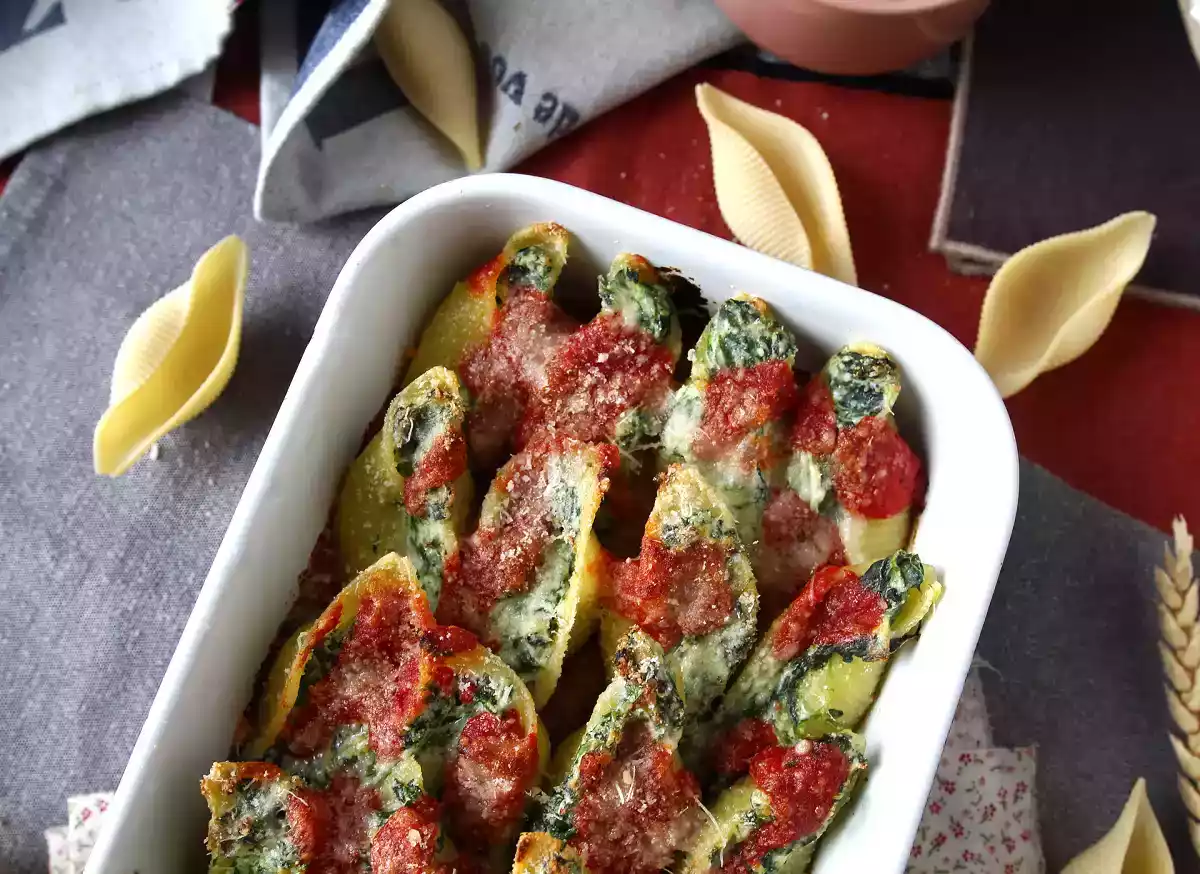 5. Conchiglioni la cuptor: mâncarea de confort vegetariană care se pregătește singură