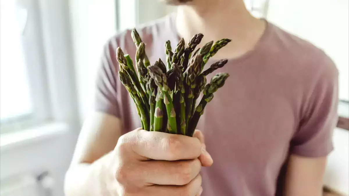 Mănâncă sparanghel timp de 7 zile: iată ce se va întâmpla cu corpul tău!