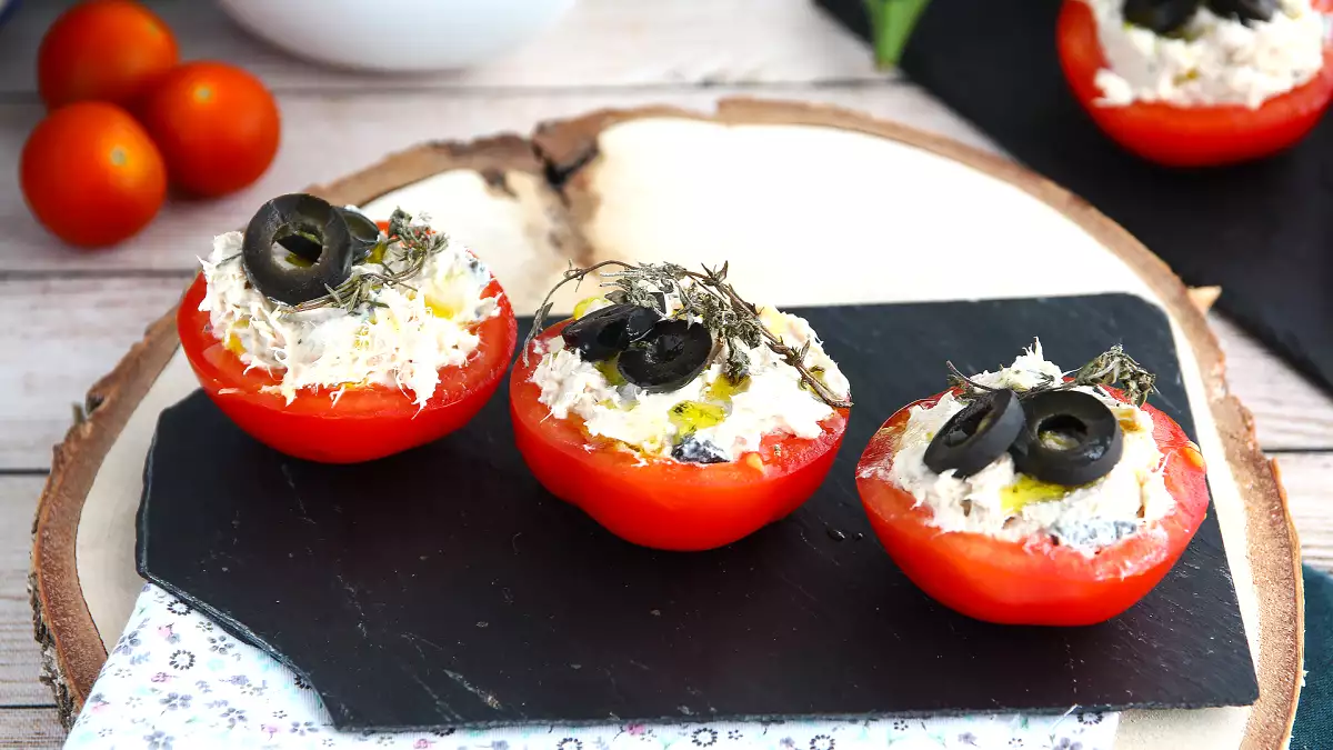 Nu sunteți sigur ce să gătiți? Încercați una dintre aceste 12 rețete cu ingrediente pe care le aveți deja acasă