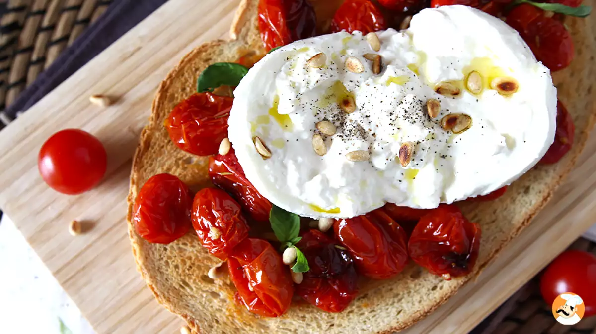 Burrata: 8 idei de rețete pentru a scoate tot ce este mai bun din această brânză ultra-cremă