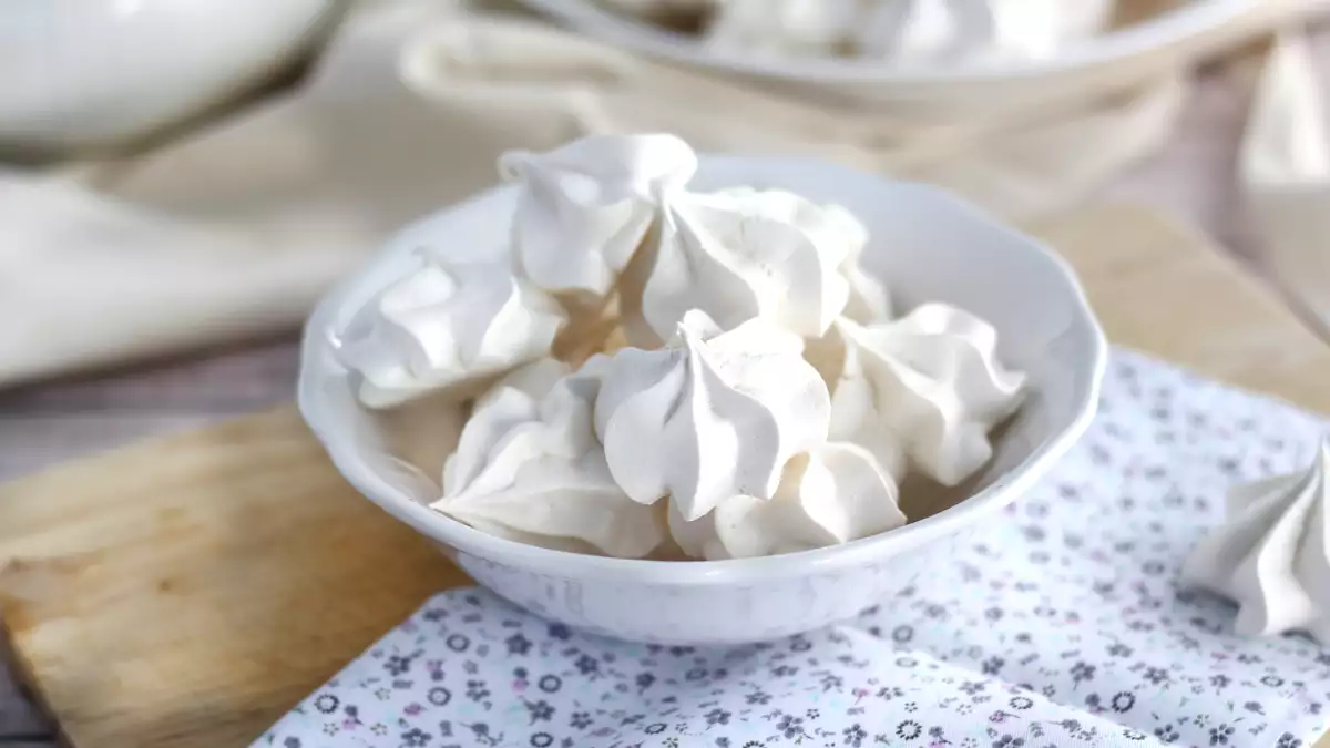 Greșeli frecvente la prepararea meringue și cum să le evitați