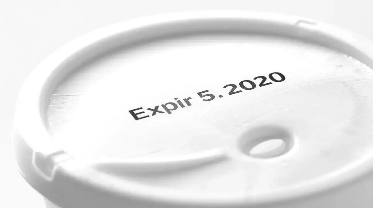 Unele produse expirate sunt neiertătoare: aflați care sunt cele pe care trebuie să le interziceți cu orice preț