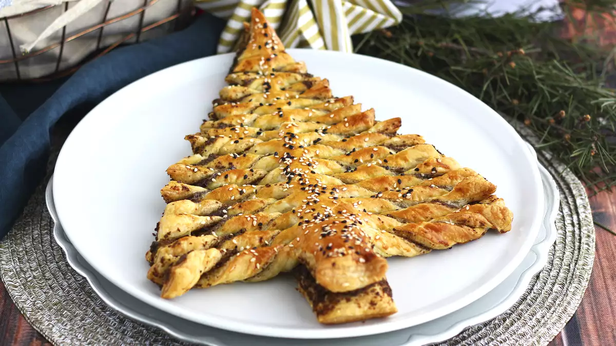 Rețete de patiserie cu puf pentru Crăciun: aperitive, mâncăruri și deserturi care nu dau greș niciodată