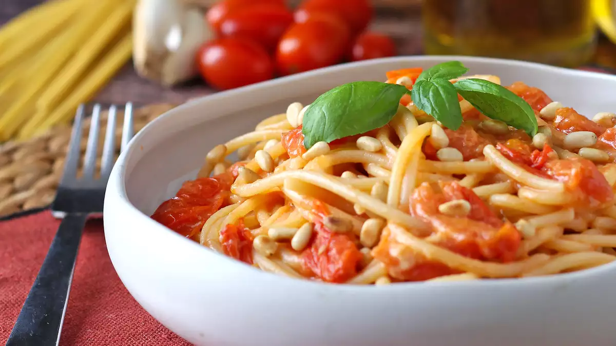 10 feluri de mâncare despre care nu știi de ce funcționează, dar îți voi dezvălui în sfârșit de ce