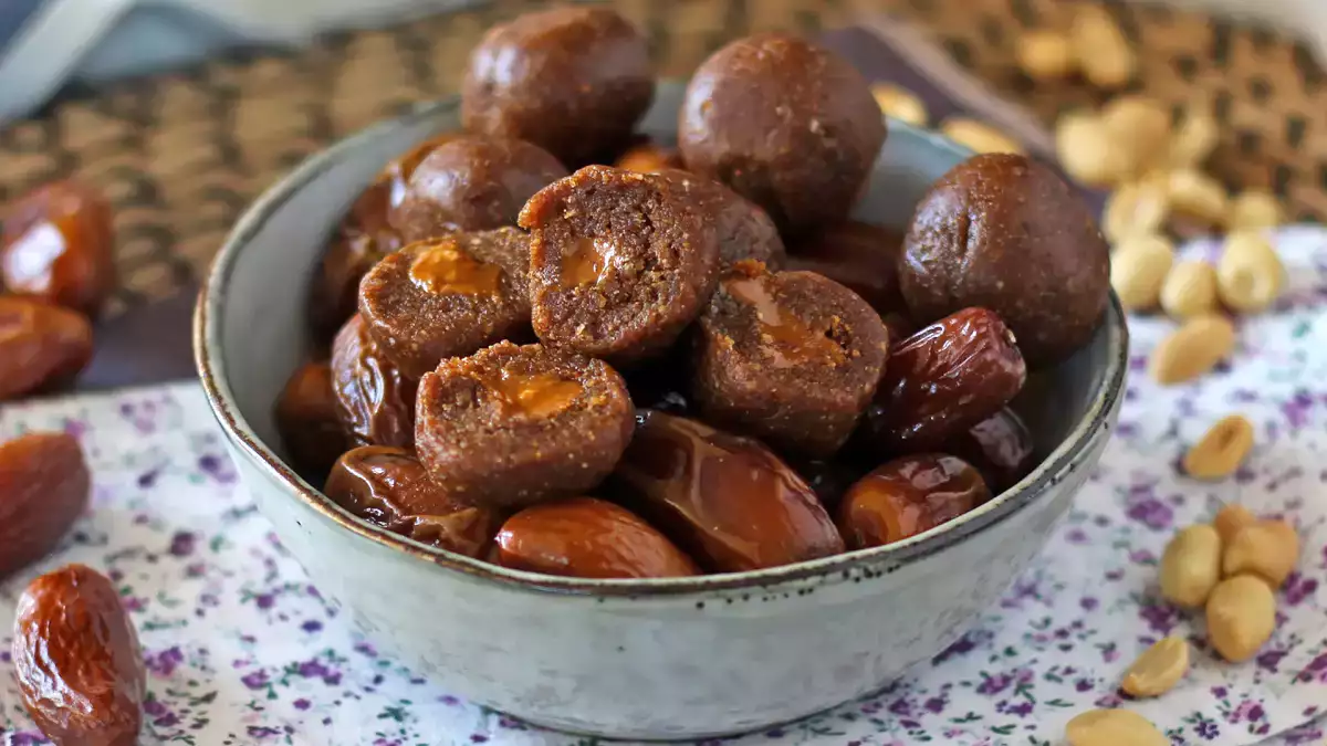 10 rețete fără zahăr adăugat: deserturi ușoare care nu se simt ușoare