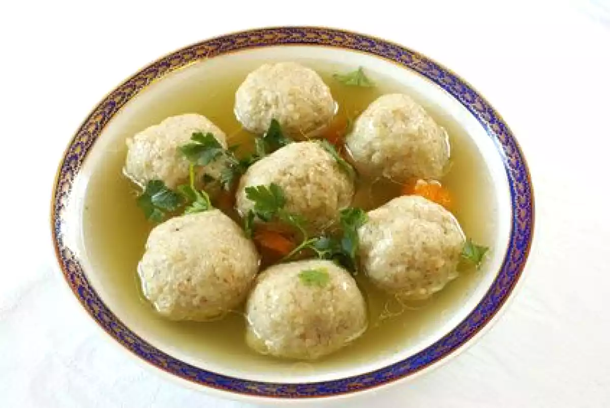 Cum se fac galuste pufoase din gris?