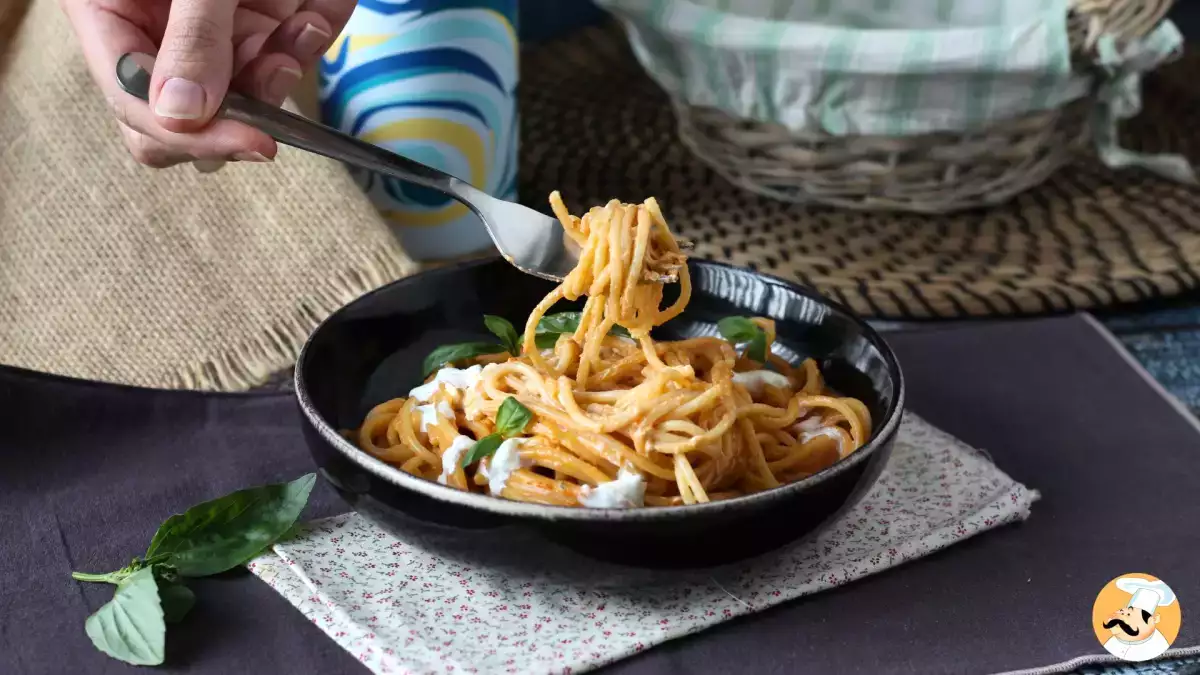 8 rețete pentru primul fel de mâncare cu burrata, stracciatella și mozzarella pentru a face fiecare prânz cu adevărat gustos