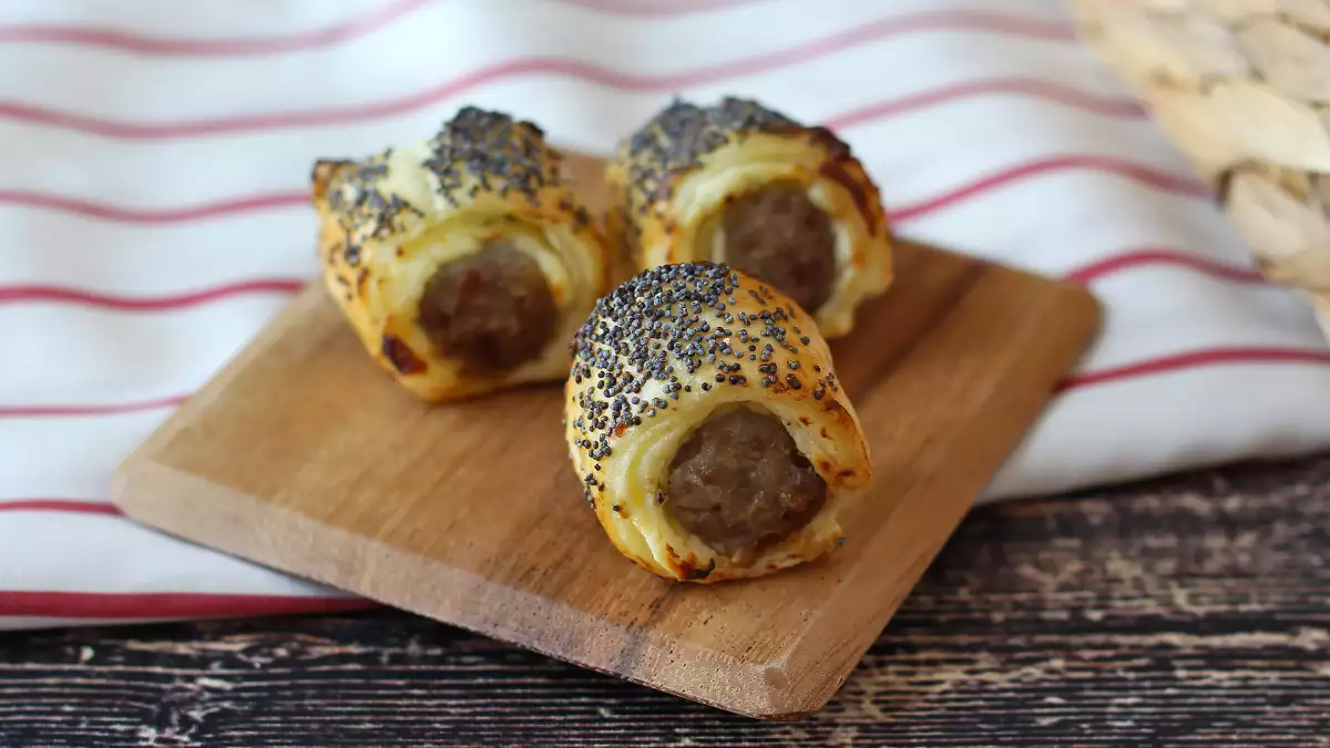 5 rețete cu aluat foietaj preparate în friteuza cu aer cald, care te vor surprinde prin crocanța lor