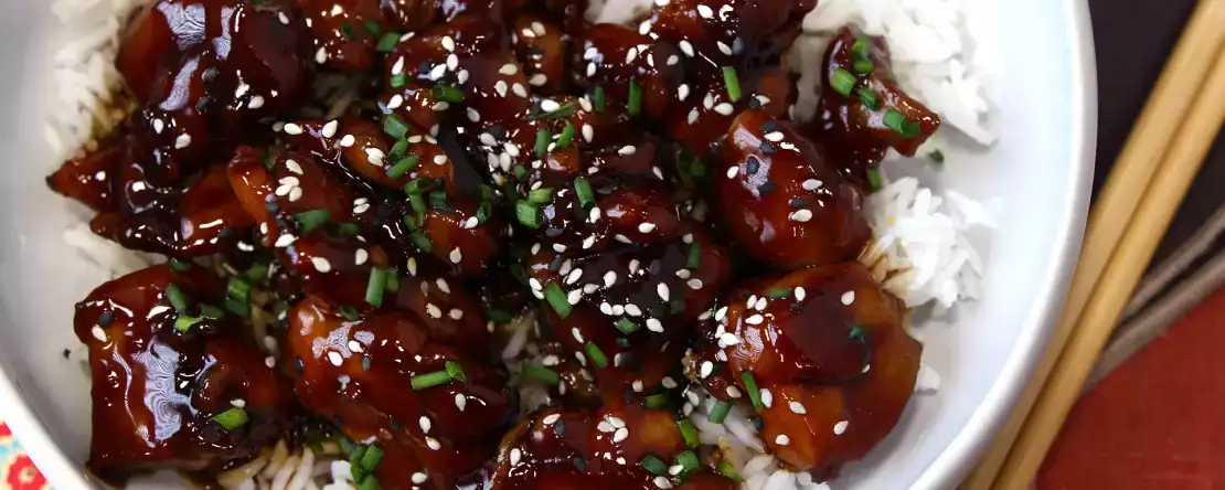 Dacă folosiți sos de soia doar pentru yakisoba, aceste 33 de rețete vă vor da peste cap (și vă vor schimba meniul săptămânal).