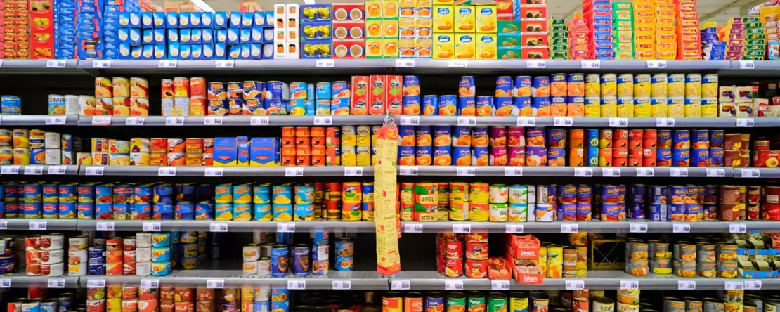 Aceste 10 alimente procesate vă afectează organismul mai repede decât un obicei prost