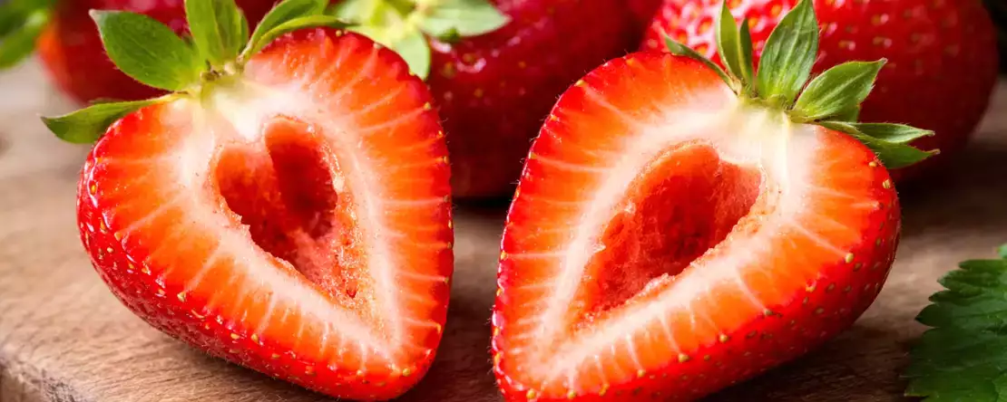 De ce unele căpșuni au găuri în interior? Există un motiv ascuns