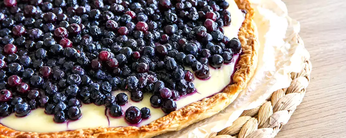 Rețete cu afine: prăjituri, tarte și deserturi ușoare pentru a profita la maximum de aroma lor.