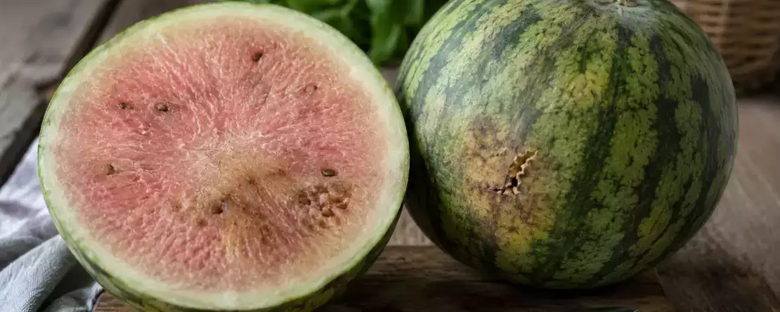 Cum să recunoști un pepene verde care nu este bun? Cele mai bune sfaturi ale noastre!