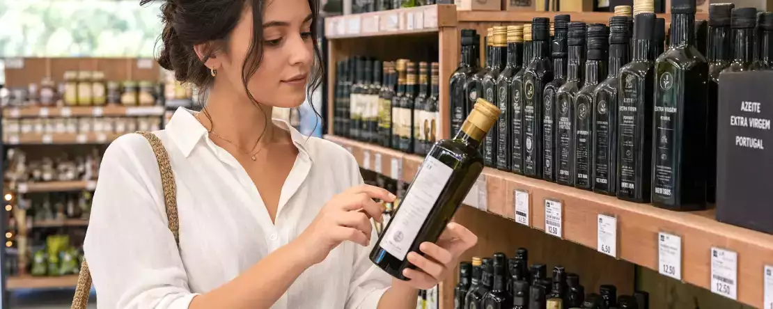 Mulți oameni plătesc mai mult pentru uleiul de măsline fără să fie nevoie: indiciile care indică o alegere mai bună