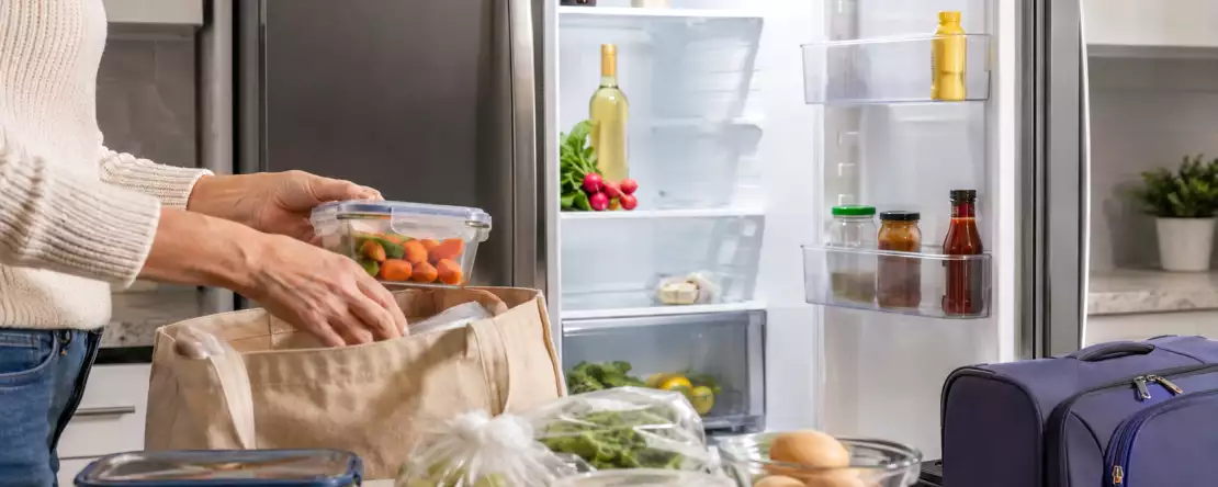 „Modul de vacanță” al frigiderului: ce alimente trebuie scoase înainte de a pleca?