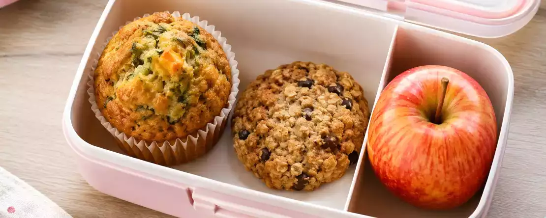 Pachetul se întoarce neatins? 7 gustări dulci care rezistă până la pauză