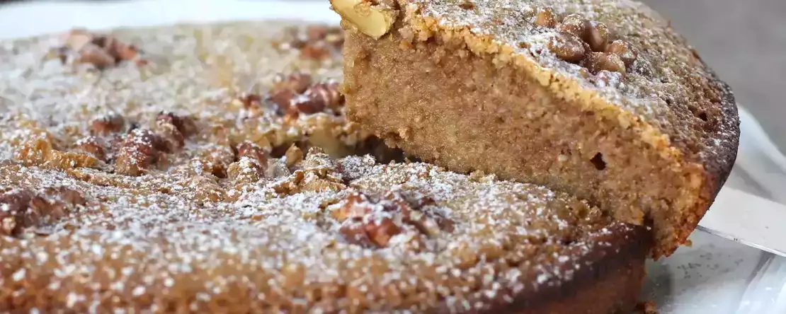 Ai nuci în casă? 5 deserturi de weekend cu ingrediente obișnuite